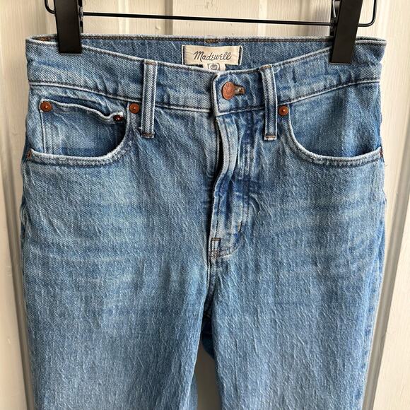 Madewell The Perfect Vintage Jean in Banner Wash - Picture 3 of 10